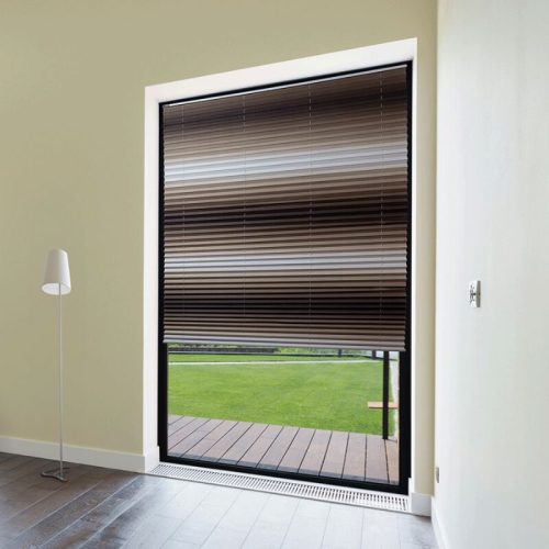 BOOM Plissee-Rollo für Fenster und Türen, Weiß-Brauner Farbton, 120x130 cm