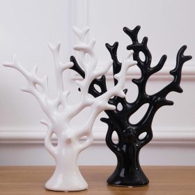 Korallenbaumschmuck aus weißem Porzellan