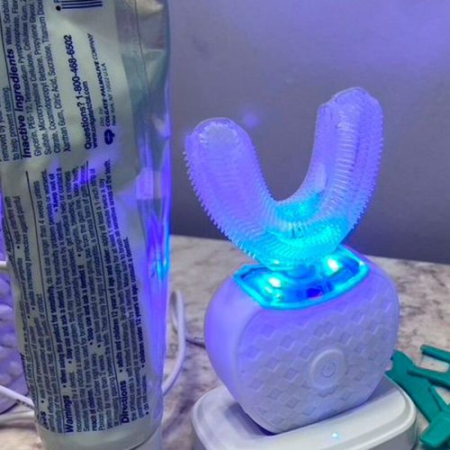 SonicGlow Elektrische Zahnbürste – U-förmiger Silikonkopf, sanfte Reinigung für empfindliche Zähne
