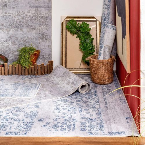 Taleta Barley Indoor-Bodenteppich mit blauem Blumenmuster im persischen Stil, 120 x 170 cm